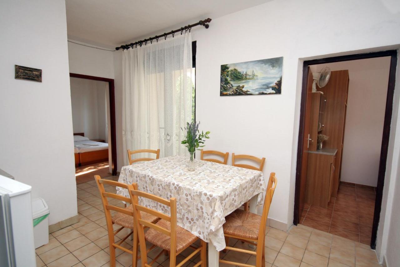 Apartments By The Sea Suha Punta, Rab - 5050 Kampor Exteriör bild