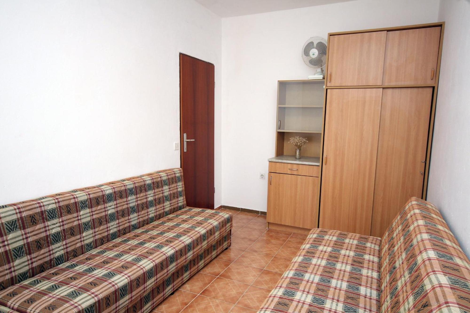 Apartments By The Sea Suha Punta, Rab - 5050 Kampor Rum bild